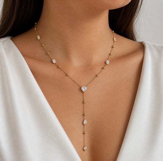 Collar tipo corbatín