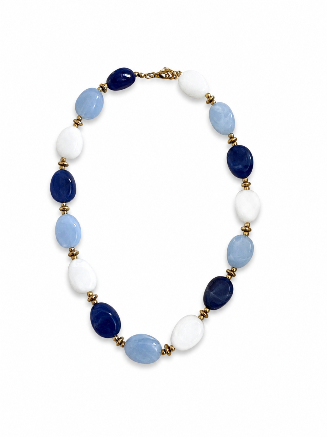 Collar elegance