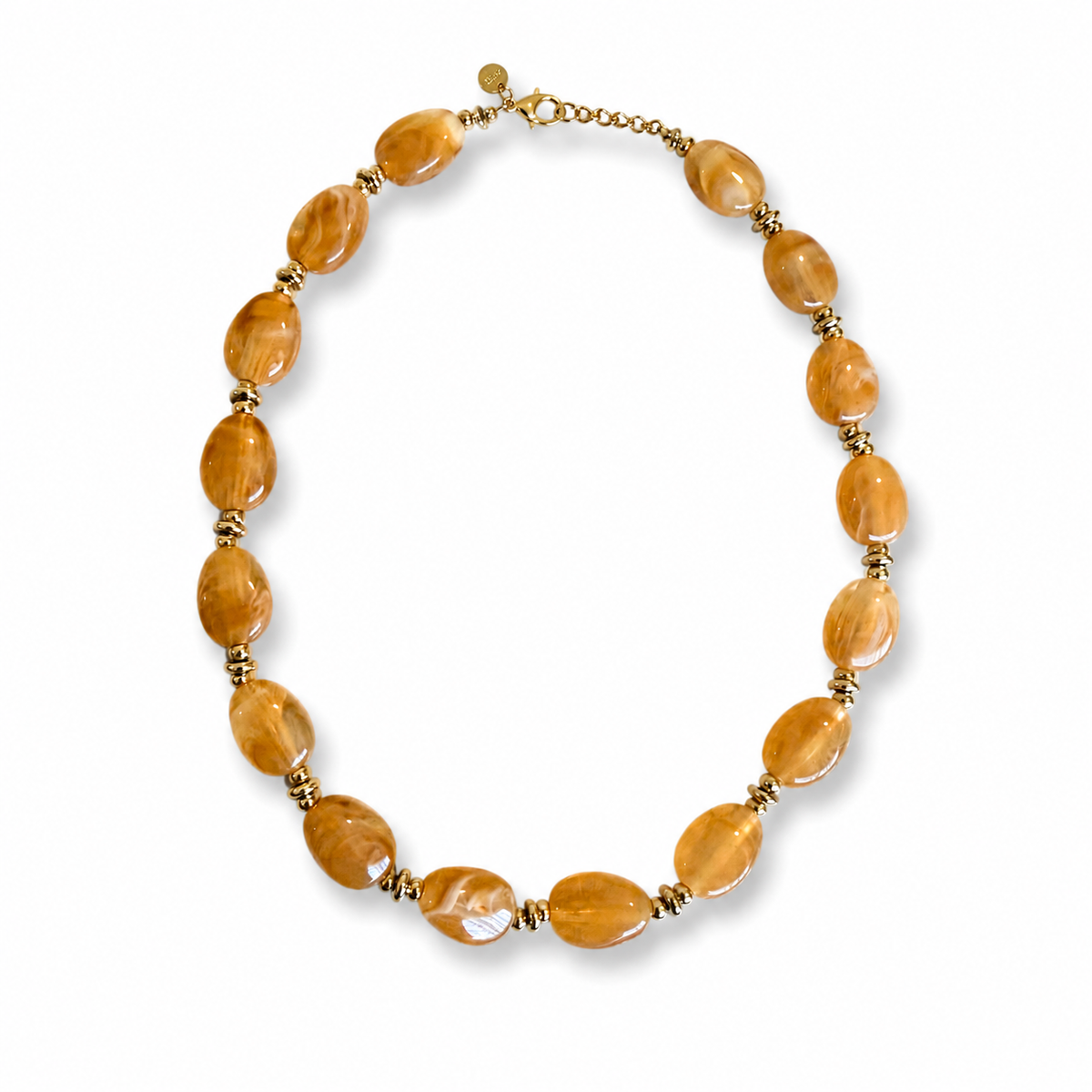 Collar elegance