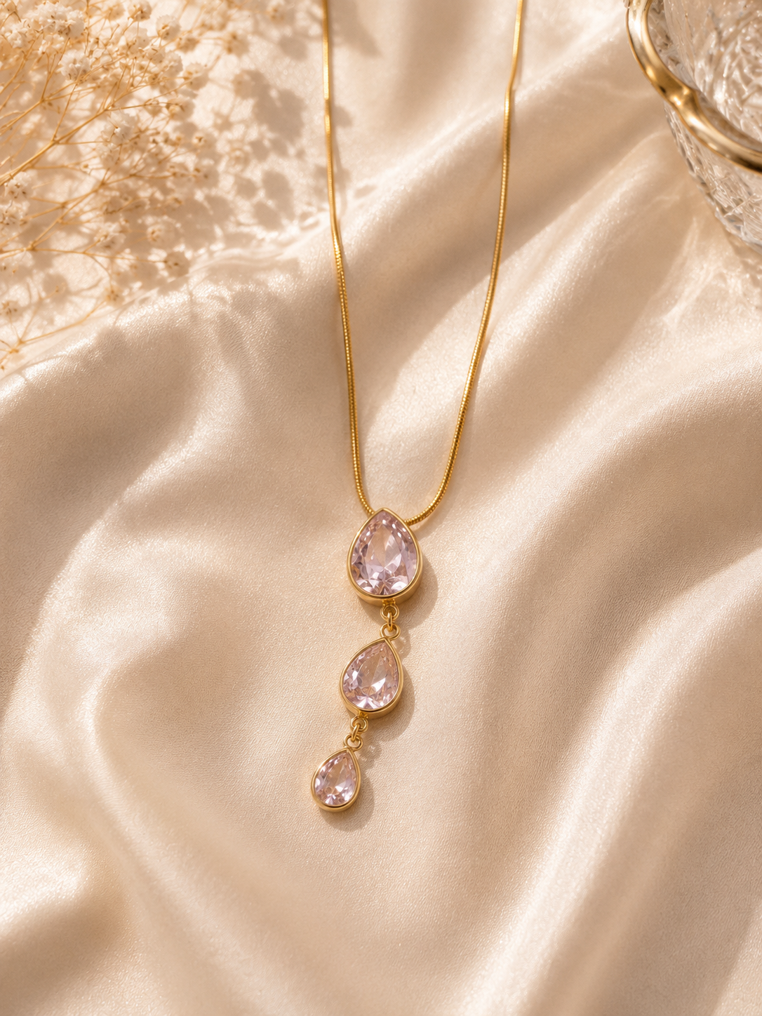 Collar Gota