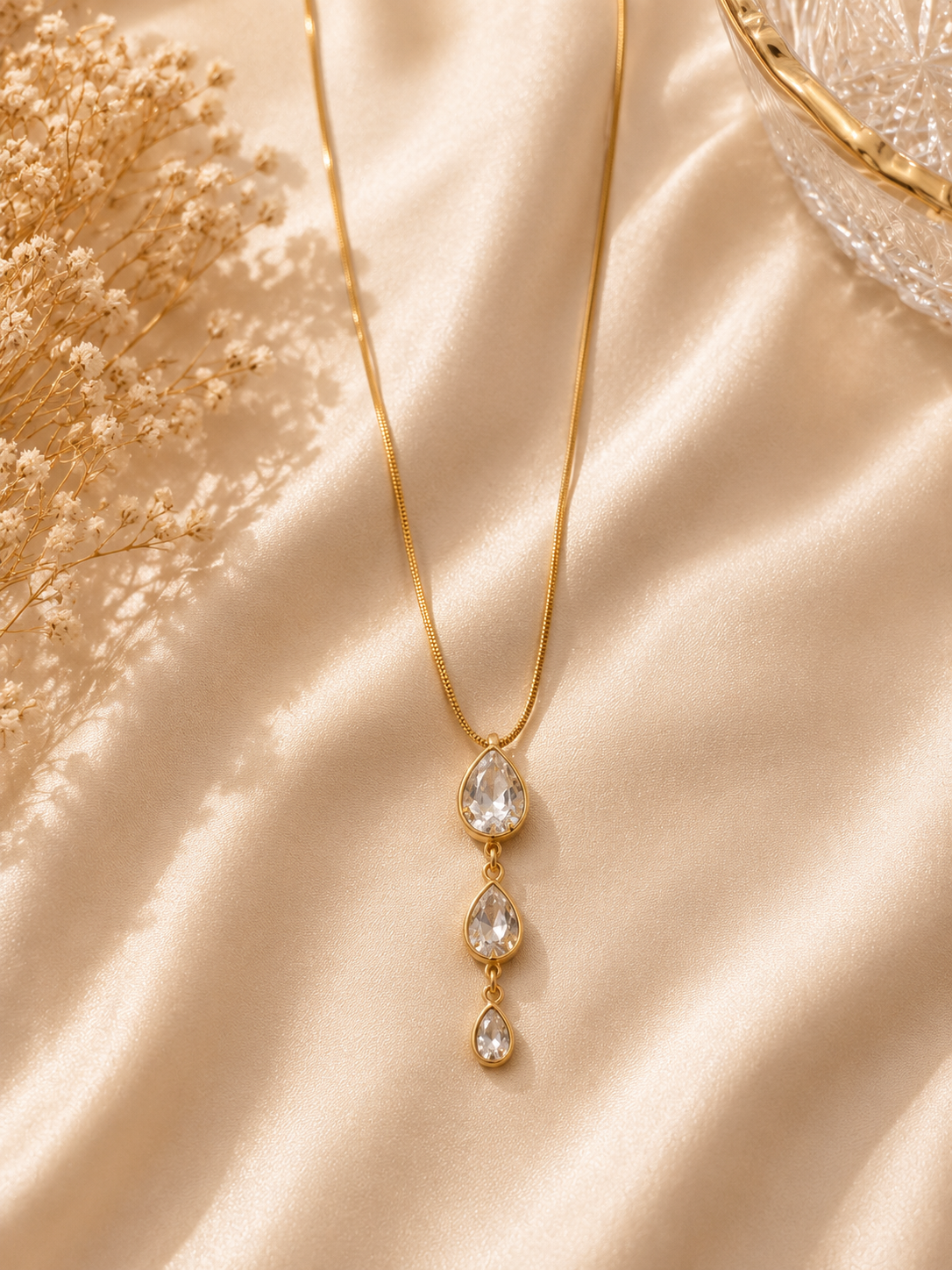Collar Gota